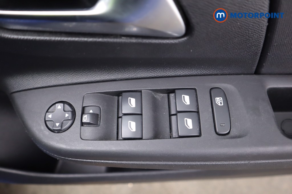 Vauxhall Corsa Se Edition Manual Petrol Hatchback - Stock Number (1554034) - 5th supplementary image