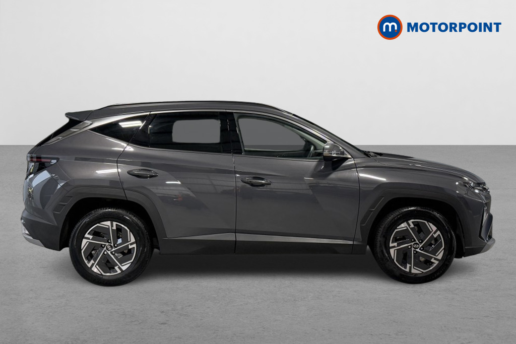 Hyundai Tucson Advance Manual Petrol SUV - Stock Number (1554086) - Drivers side