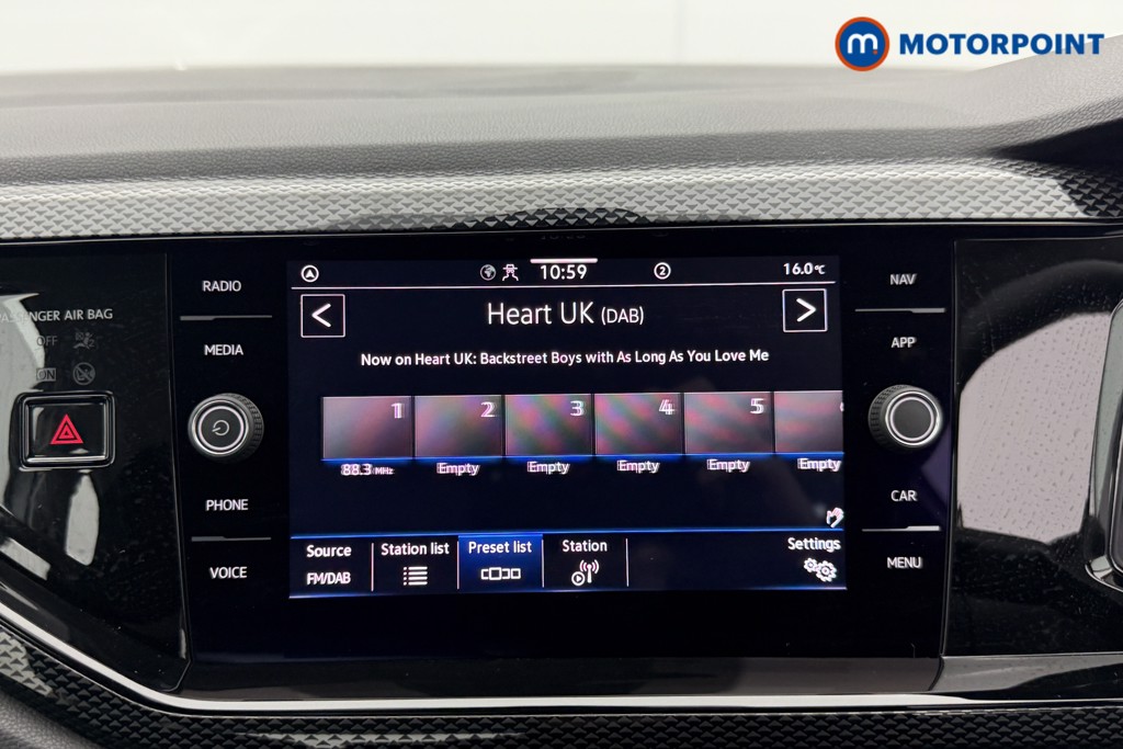 Volkswagen Polo Life Manual Petrol Hatchback - Stock Number (1554100) - 6th supplementary image