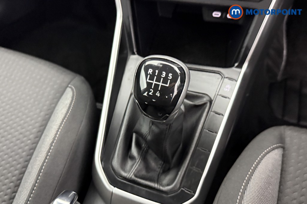 Volkswagen Polo Life Manual Petrol Hatchback - Stock Number (1554100) - 13th supplementary image