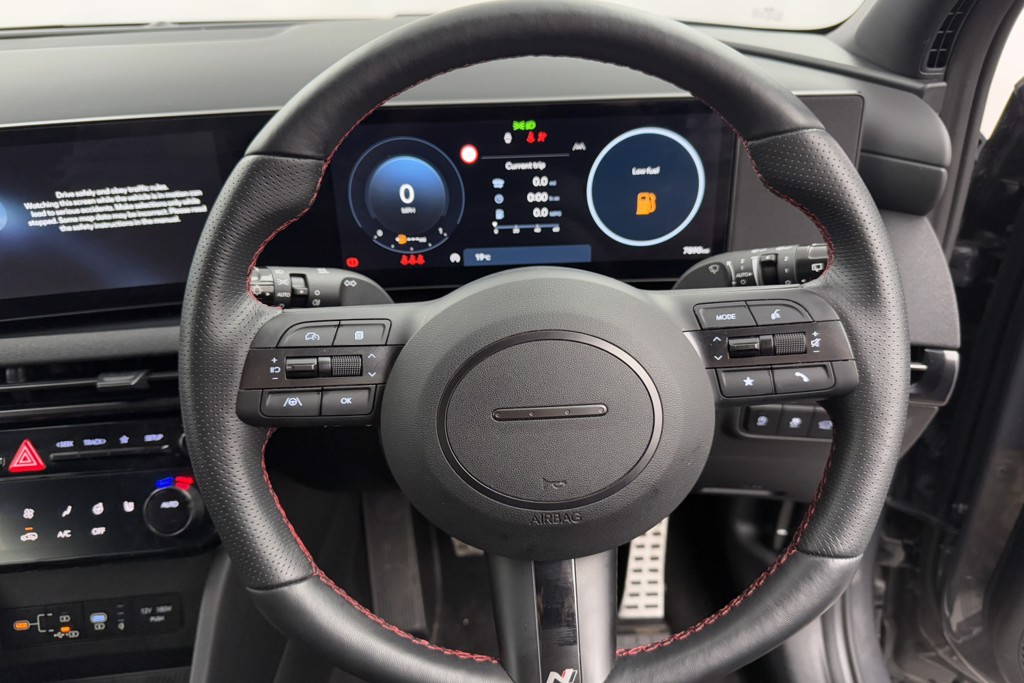 Hyundai Tucson N Line Manual Petrol SUV - Stock Number (1554145) - 3rd supplementary image