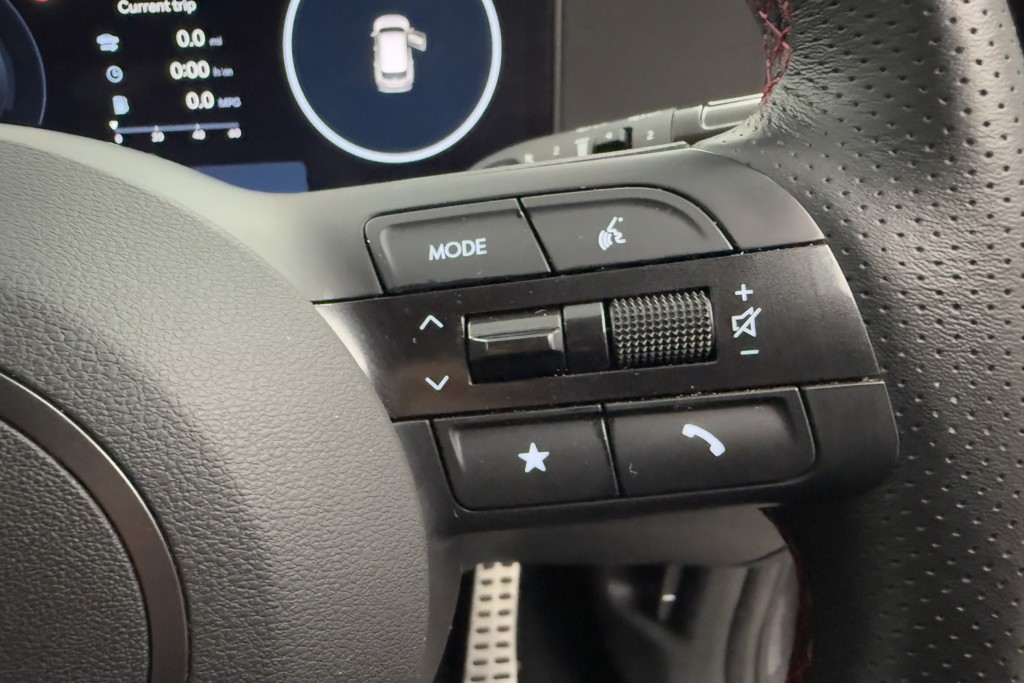 Hyundai Tucson N Line Manual Petrol SUV - Stock Number (1554145) - 5th supplementary image