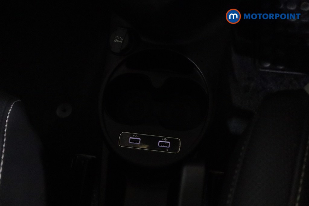 Fiat 500 Dolcevita Manual Petrol-Electric Hybrid Hatchback - Stock Number (1554275) - 9th supplementary image