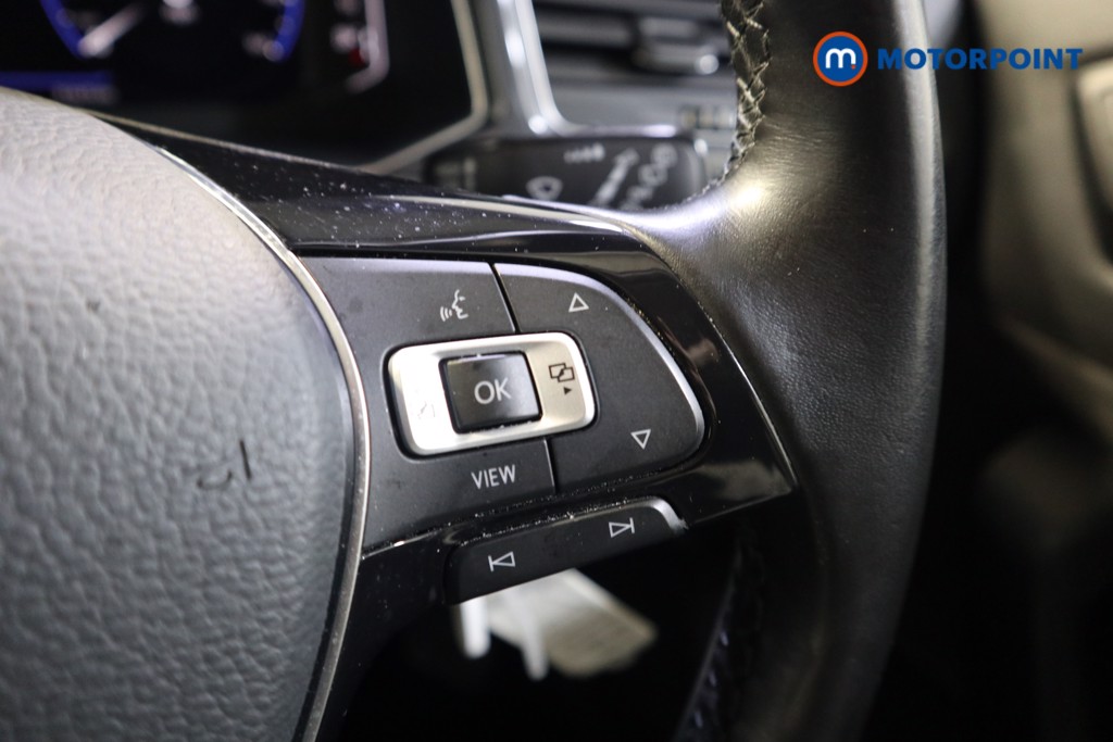 Volkswagen T-Roc SEL Manual Petrol SUV - Stock Number (1554382) - 4th supplementary image