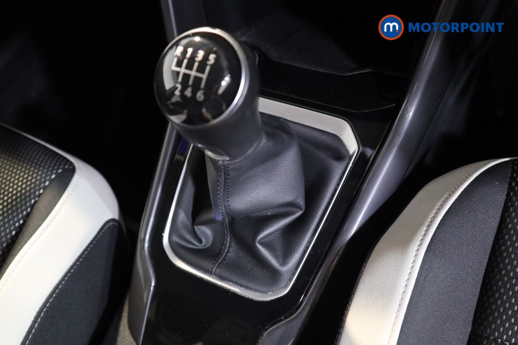 Volkswagen T-Roc SEL Manual Petrol SUV - Stock Number (1554382) - 8th supplementary image