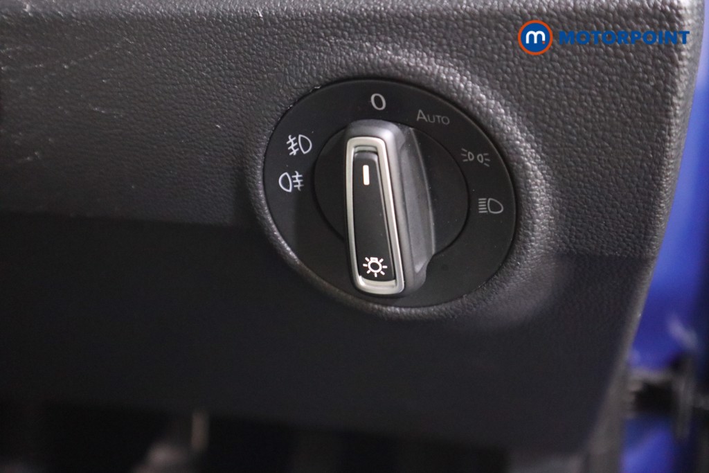 Volkswagen T-Roc SEL Manual Petrol SUV - Stock Number (1554382) - 9th supplementary image