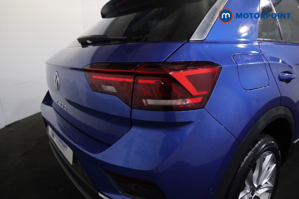 Volkswagen T-Roc SEL Manual Petrol SUV - Stock Number (1554382) - 22nd supplementary image