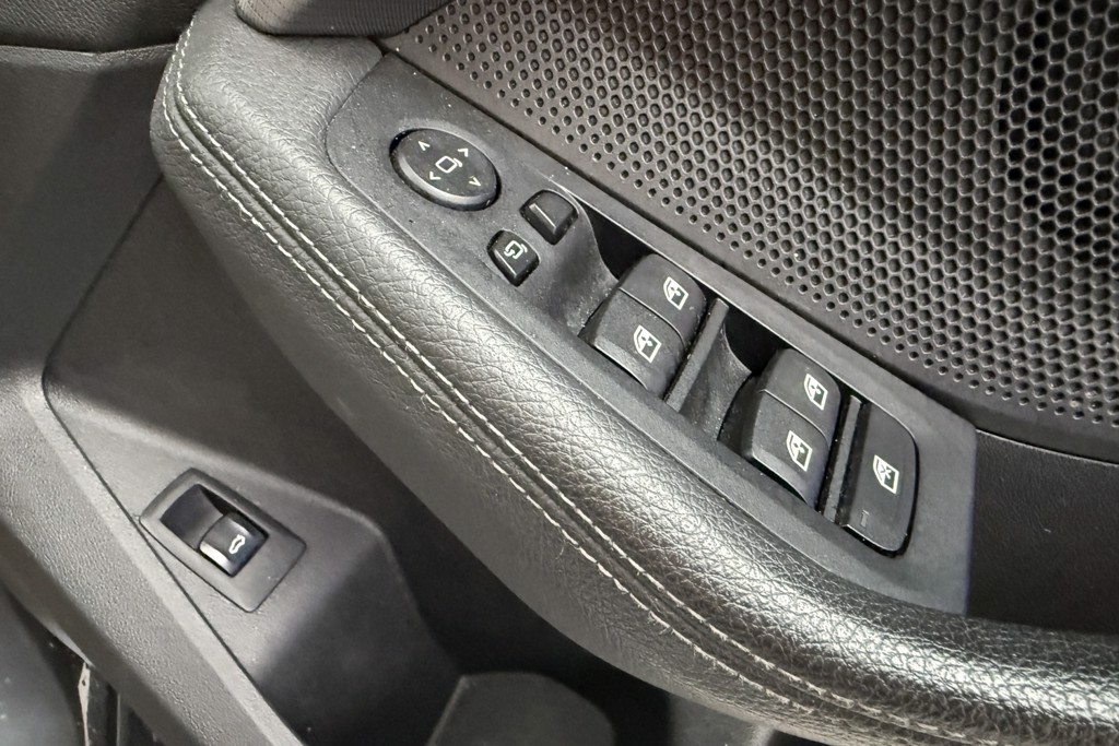 BMW 1 Series M Sport Manual Diesel Hatchback - Stock Number (1554396) - 22nd supplementary image