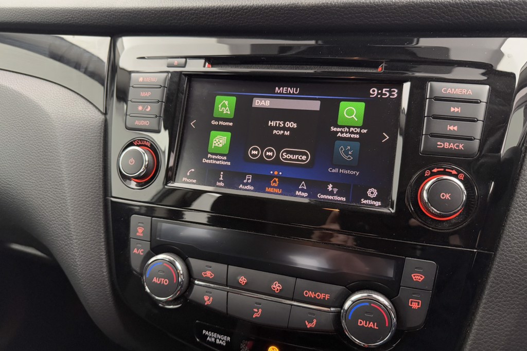 Nissan Qashqai Acenta Premium Automatic Diesel SUV - Stock Number (1554419) - 6th supplementary image