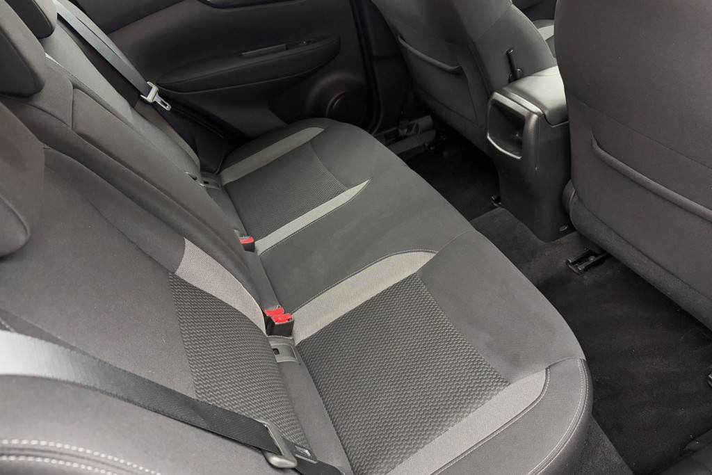 Nissan Qashqai Acenta Premium Automatic Diesel SUV - Stock Number (1554419) - 21st supplementary image