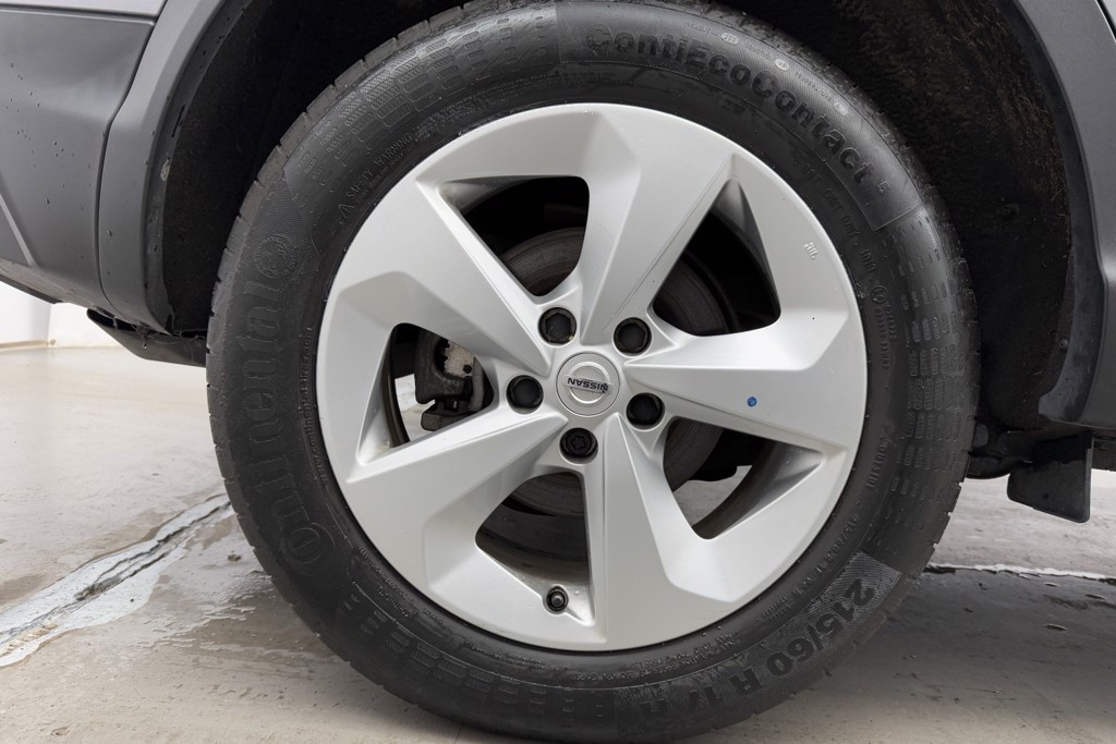 Nissan Qashqai Acenta Premium Automatic Diesel SUV - Stock Number (1554419) - 30th supplementary image
