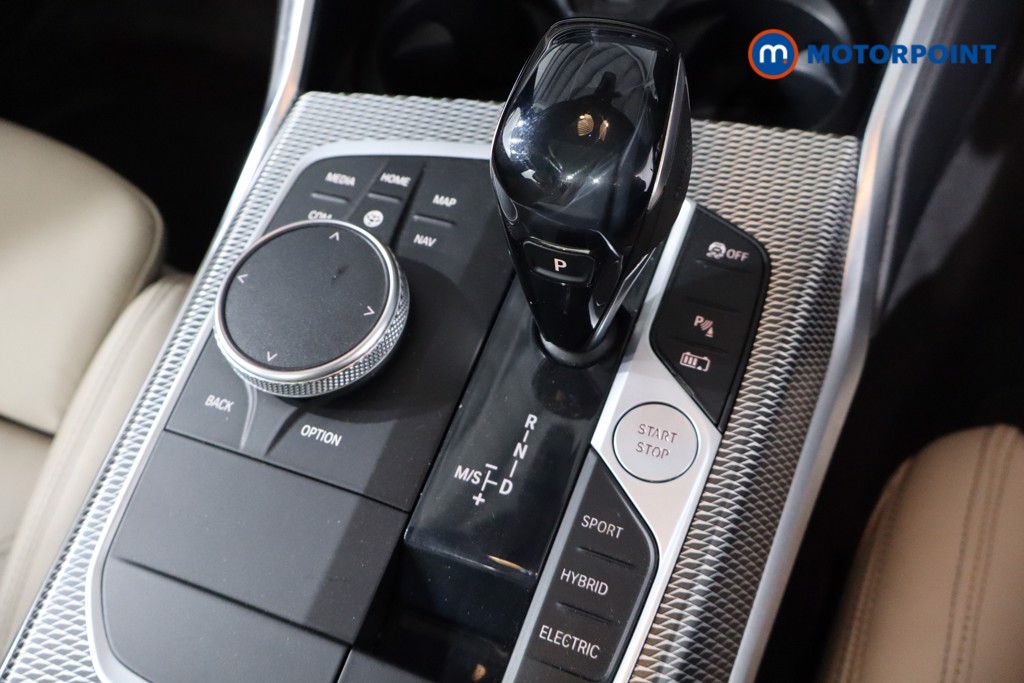 BMW 3 Series M Sport Automatic Petrol Plug-In Hybrid Estate - Stock Number (1554667) - 14th supplementary image