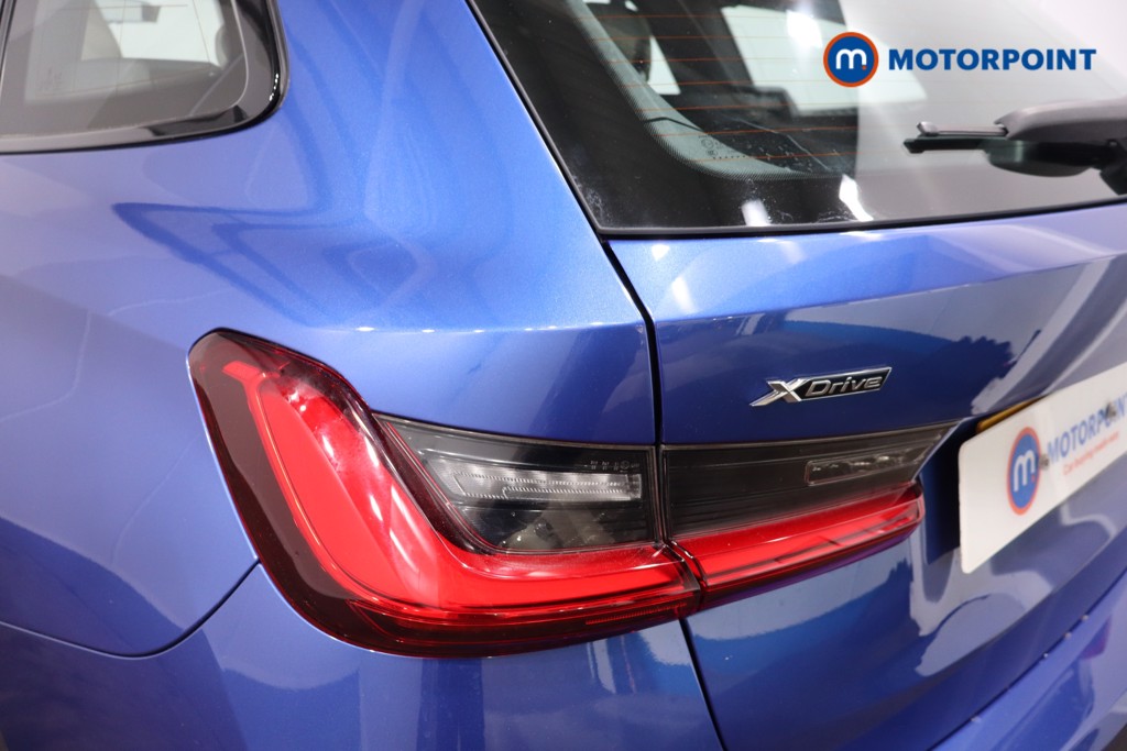 BMW 3 Series M Sport Automatic Petrol Plug-In Hybrid Estate - Stock Number (1554667) - 31st supplementary image