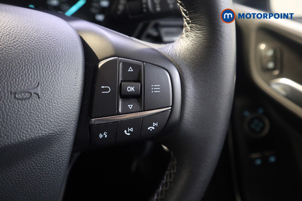 Ford Fiesta Zetec Manual Petrol Hatchback - Stock Number (1554671) - 4th supplementary image