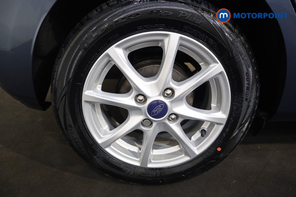 Ford Fiesta Zetec Manual Petrol Hatchback - Stock Number (1554671) - 15th supplementary image