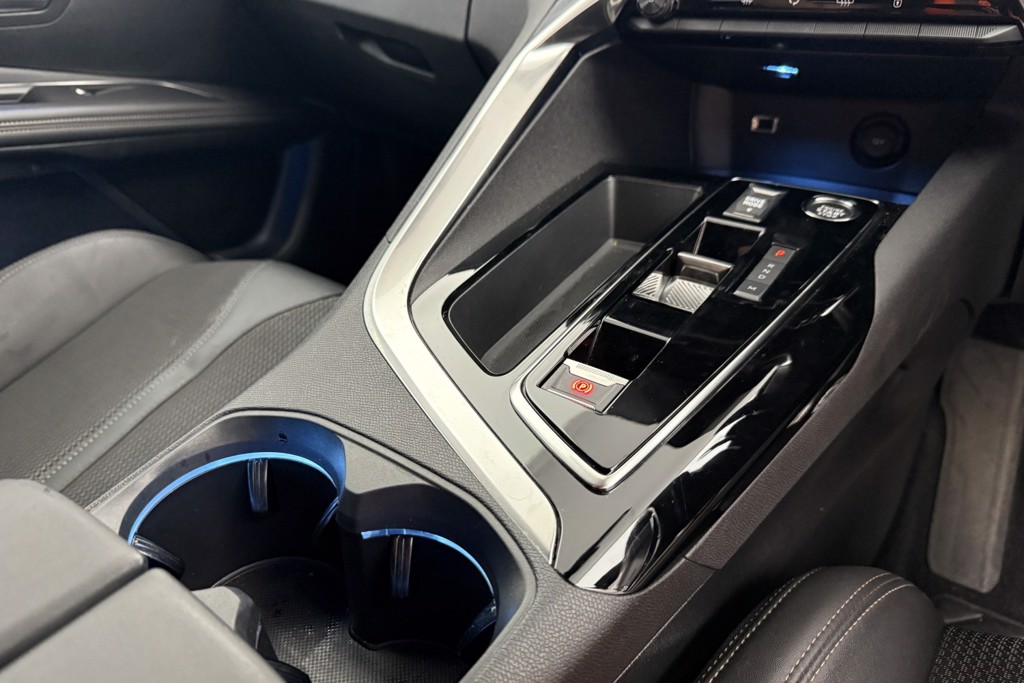 Peugeot 3008 GT Automatic Diesel SUV - Stock Number (1554819) - 15th supplementary image