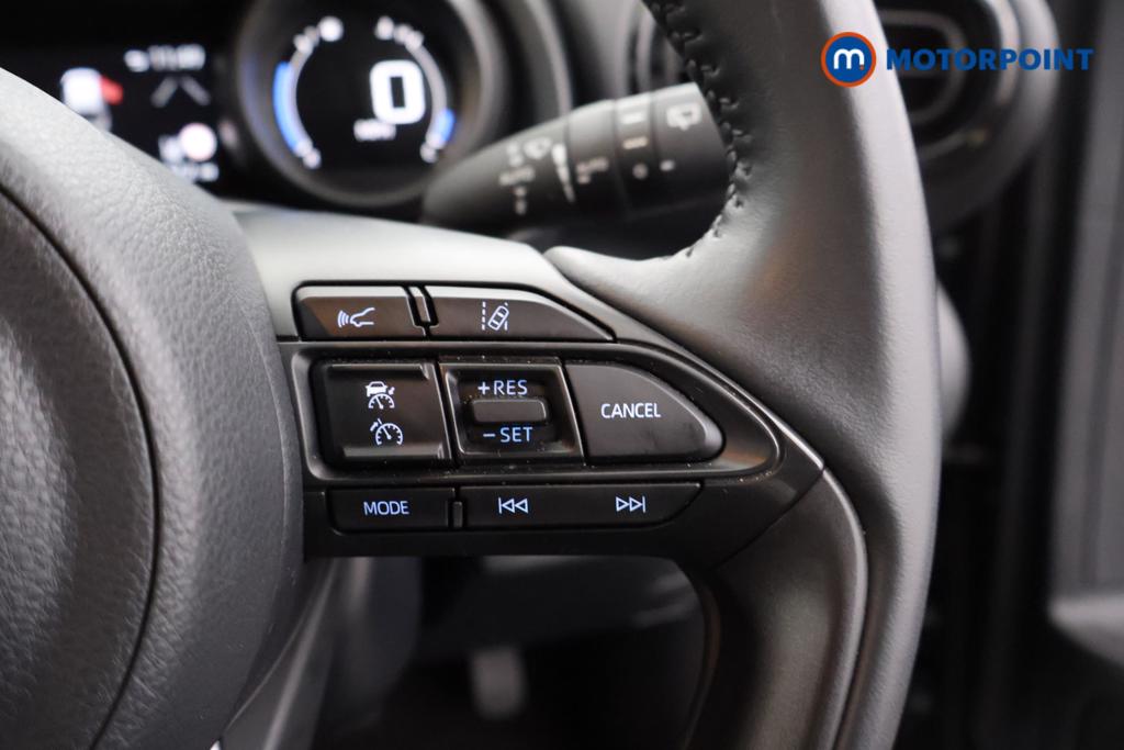 Toyota Yaris Cross Icon Automatic Petrol-Electric Hybrid Estate - Stock Number (1555314) - 3rd supplementary image