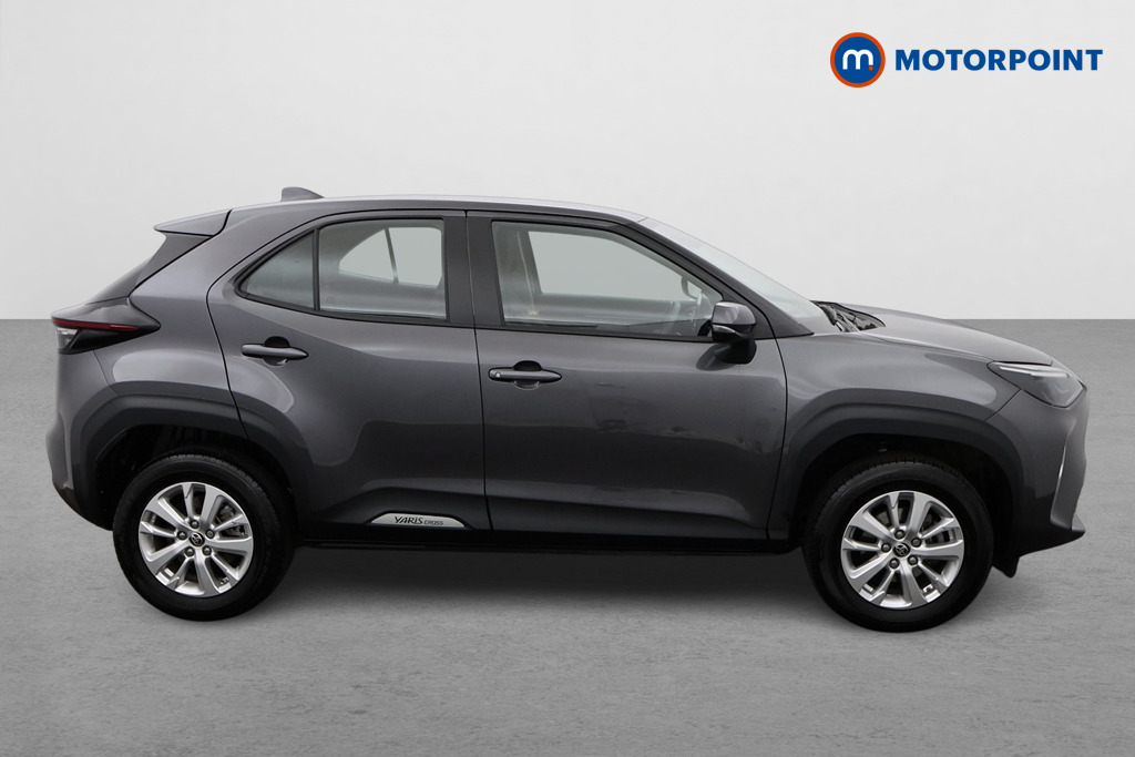 Toyota Yaris Cross Icon Automatic Petrol-Electric Hybrid Estate - Stock Number (1555314) - Drivers side