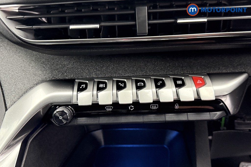 Peugeot 3008 Allure Premium Automatic Diesel SUV - Stock Number (1555542) - 11th supplementary image