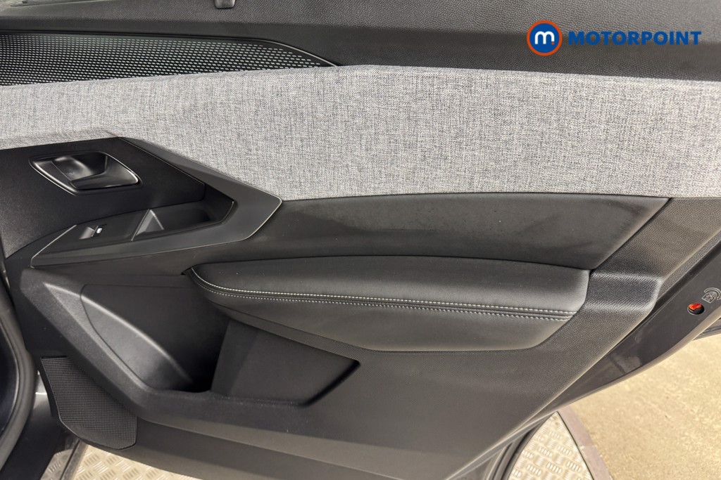Peugeot 5008 GT Automatic Electric SUV - Stock Number (1555557) - 17th supplementary image