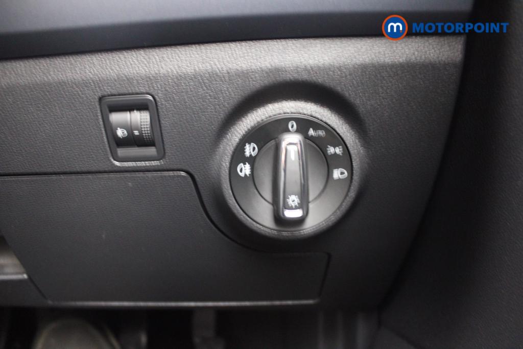 Seat Arona Se Technology Manual Petrol SUV - Stock Number (1555621) - 17th supplementary image