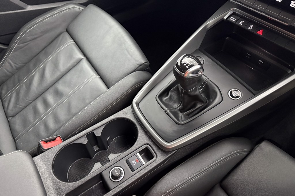 Audi A3 S Line Manual Petrol Saloon - Stock Number (1555975) - 15th supplementary image