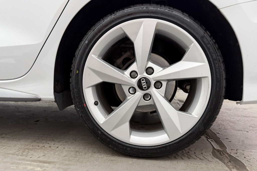 Audi A3 S Line Manual Petrol Saloon - Stock Number (1555975) - 32nd supplementary image