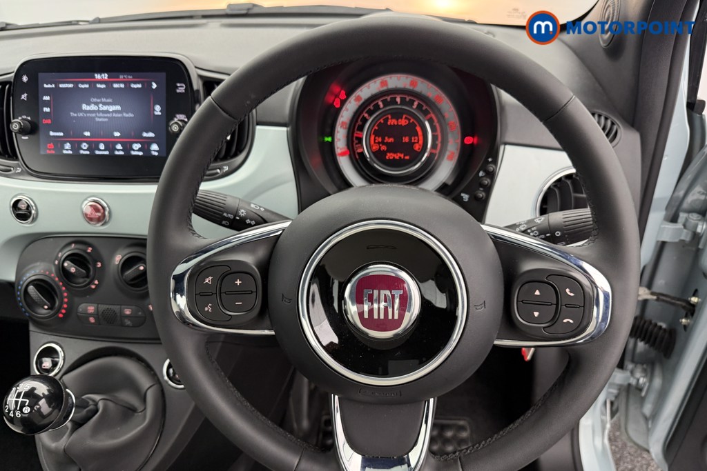 Fiat 500 Dolcevita Manual Petrol-Electric Hybrid Hatchback - Stock Number (1556009) - 2nd supplementary image