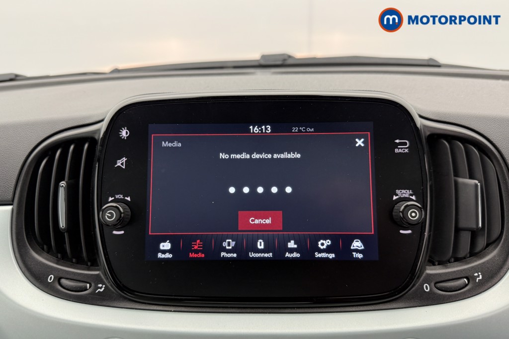 Fiat 500 Dolcevita Manual Petrol-Electric Hybrid Hatchback - Stock Number (1556009) - 6th supplementary image