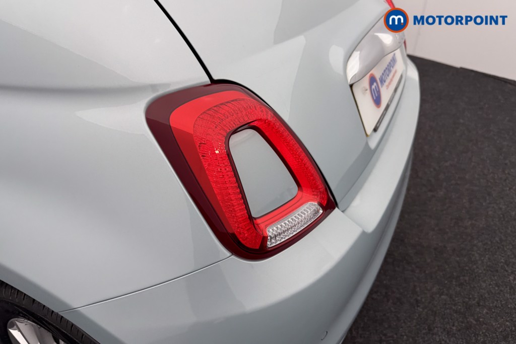 Fiat 500 Dolcevita Manual Petrol-Electric Hybrid Hatchback - Stock Number (1556009) - 20th supplementary image