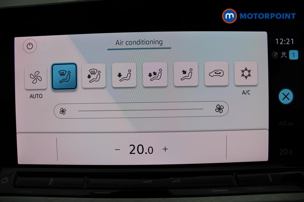 Volkswagen Golf Life Manual Petrol Hatchback - Stock Number (1556099) - 15th supplementary image