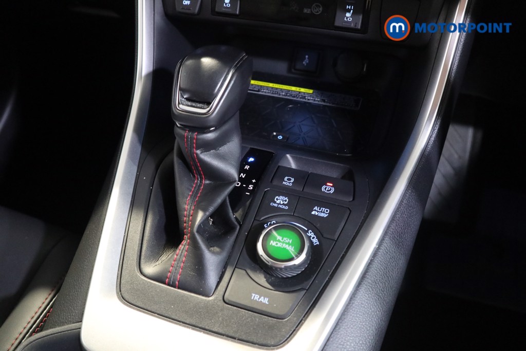 Toyota Rav4 Dynamic Automatic Petrol Plug-In Hybrid SUV - Stock Number (1556369) - 8th supplementary image