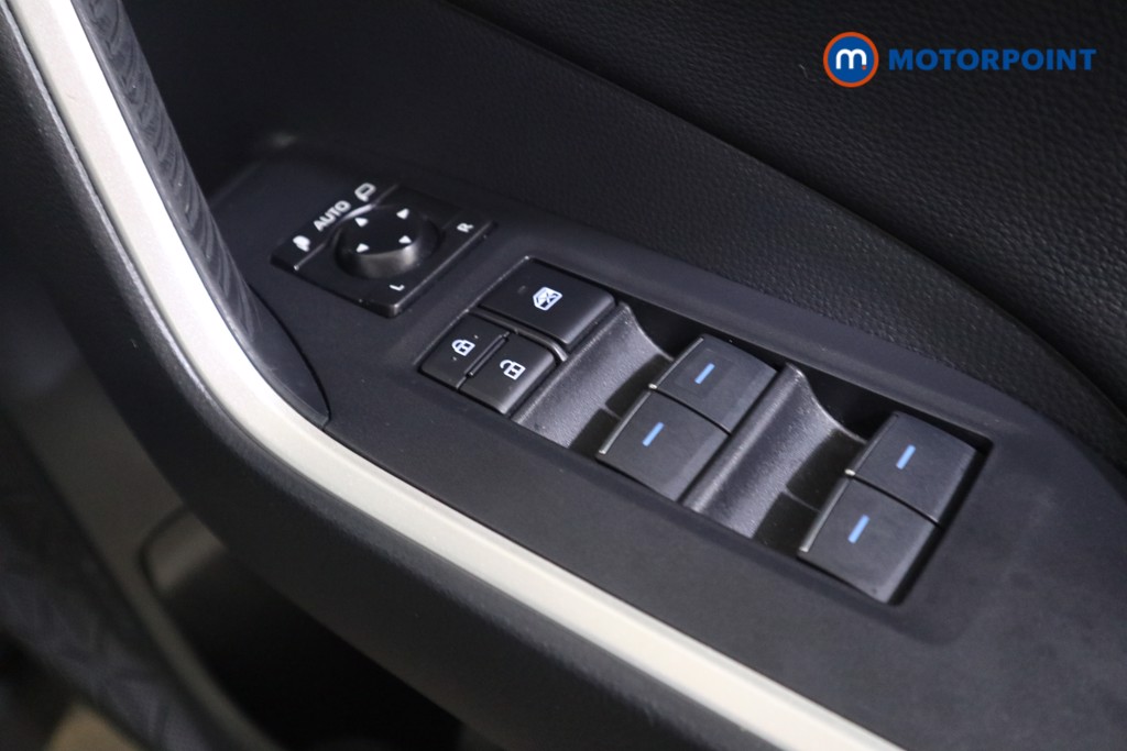 Toyota Rav4 Dynamic Automatic Petrol Plug-In Hybrid SUV - Stock Number (1556369) - 10th supplementary image