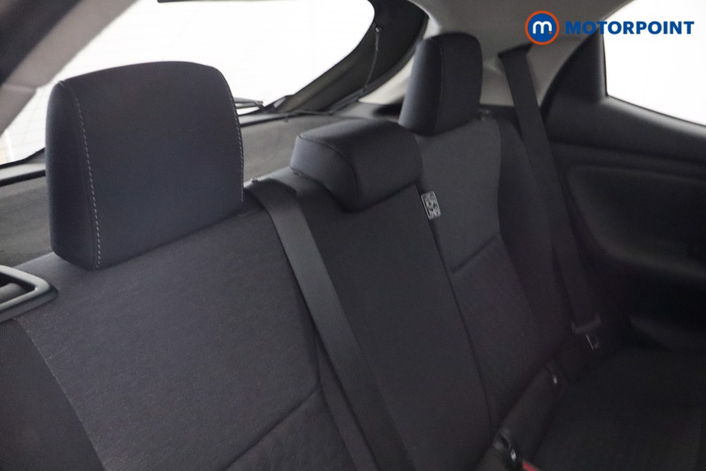 Toyota Yaris Design Automatic Petrol-Electric Hybrid Hatchback - Stock Number (1556624) - 17th supplementary image