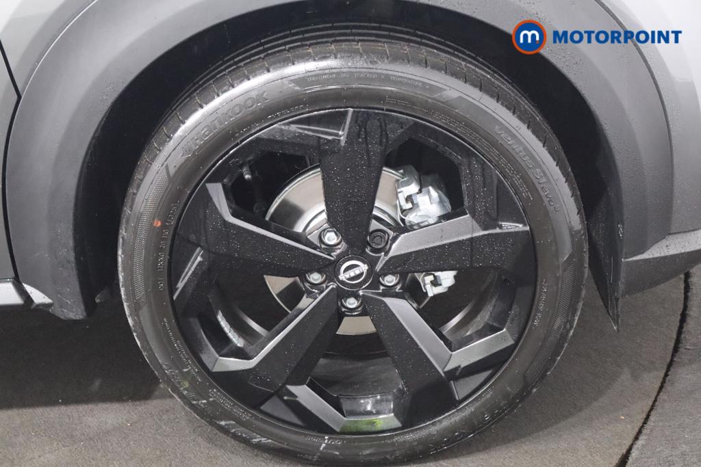 Nissan Juke Tekna Manual Petrol SUV - Stock Number (1556785) - 21st supplementary image