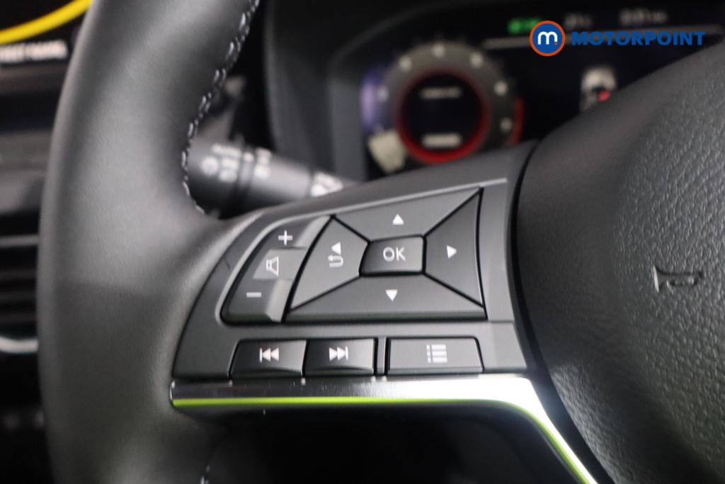 Nissan Juke Tekna Manual Petrol SUV - Stock Number (1556787) - 6th supplementary image