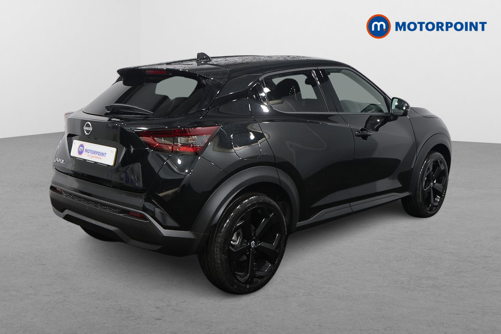 Nissan Juke Tekna Manual Petrol SUV - Stock Number (1556788) - Drivers side rear corner