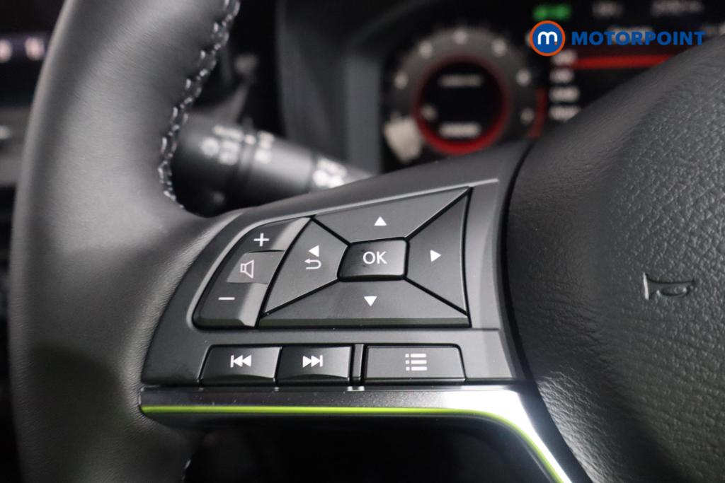 Nissan Juke Tekna Manual Petrol SUV - Stock Number (1556789) - 6th supplementary image