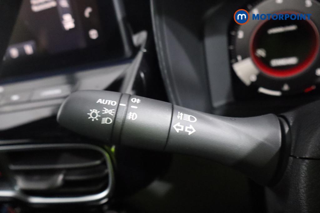 Nissan Juke Tekna Manual Petrol SUV - Stock Number (1556789) - 8th supplementary image