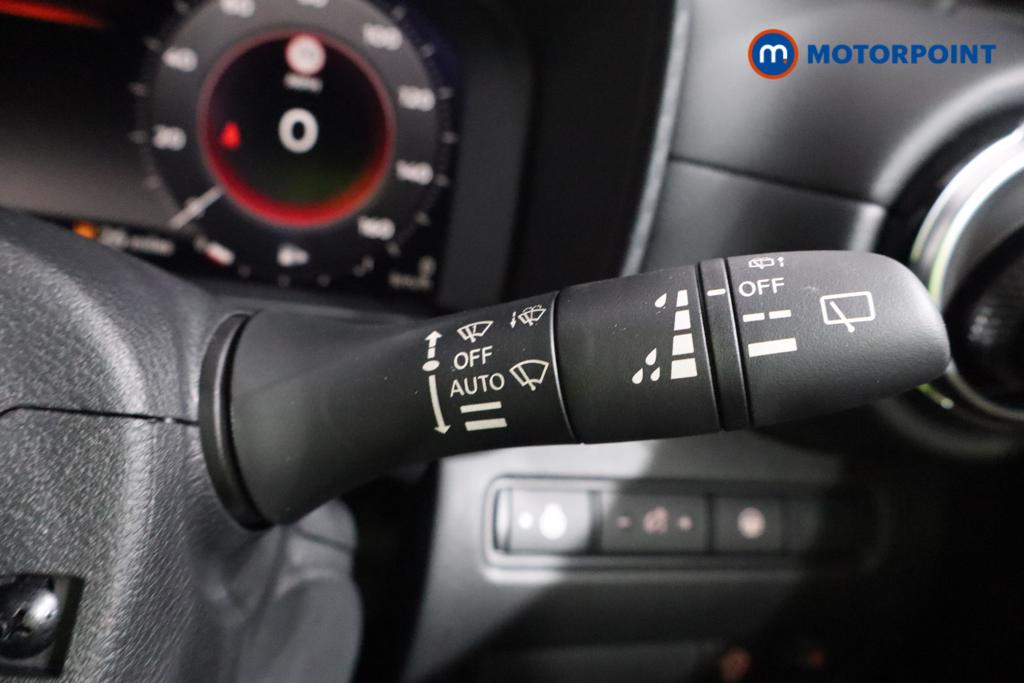 Nissan Juke Tekna Manual Petrol SUV - Stock Number (1556789) - 9th supplementary image