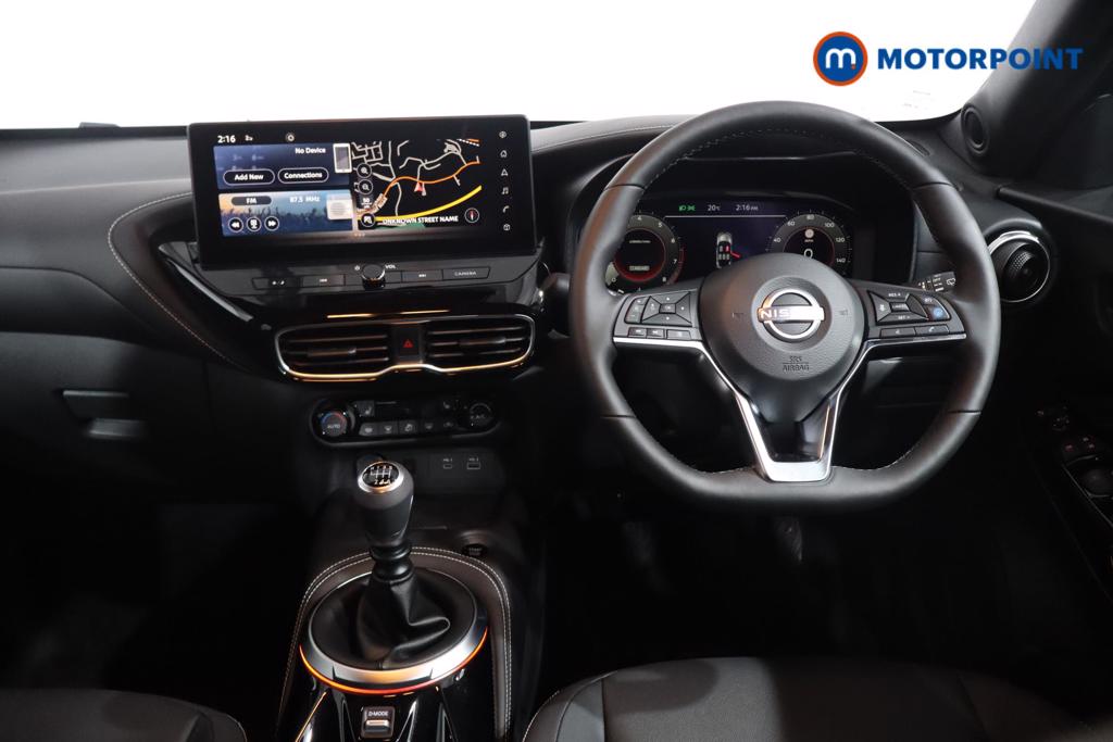 Nissan Juke Tekna Manual Petrol SUV - Stock Number (1556791) - 1st supplementary image