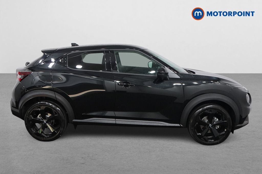 Nissan Juke Tekna Manual Petrol SUV - Stock Number (1556791) - Drivers side