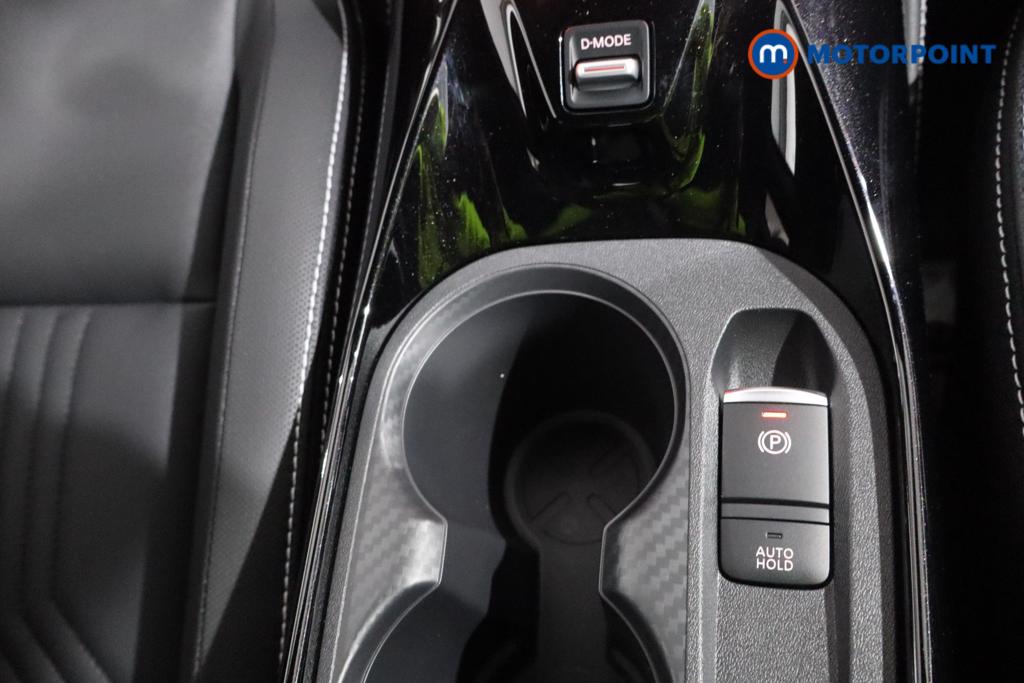 Nissan Juke Tekna Manual Petrol SUV - Stock Number (1556793) - 4th supplementary image