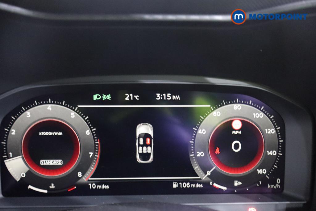 Nissan Juke Tekna Manual Petrol SUV - Stock Number (1556793) - 5th supplementary image