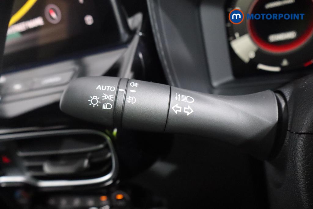 Nissan Juke Tekna Manual Petrol SUV - Stock Number (1556793) - 9th supplementary image