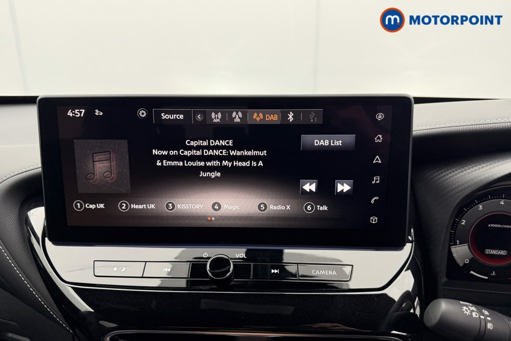Nissan Juke Tekna Manual Petrol SUV - Stock Number (1556796) - 6th supplementary image