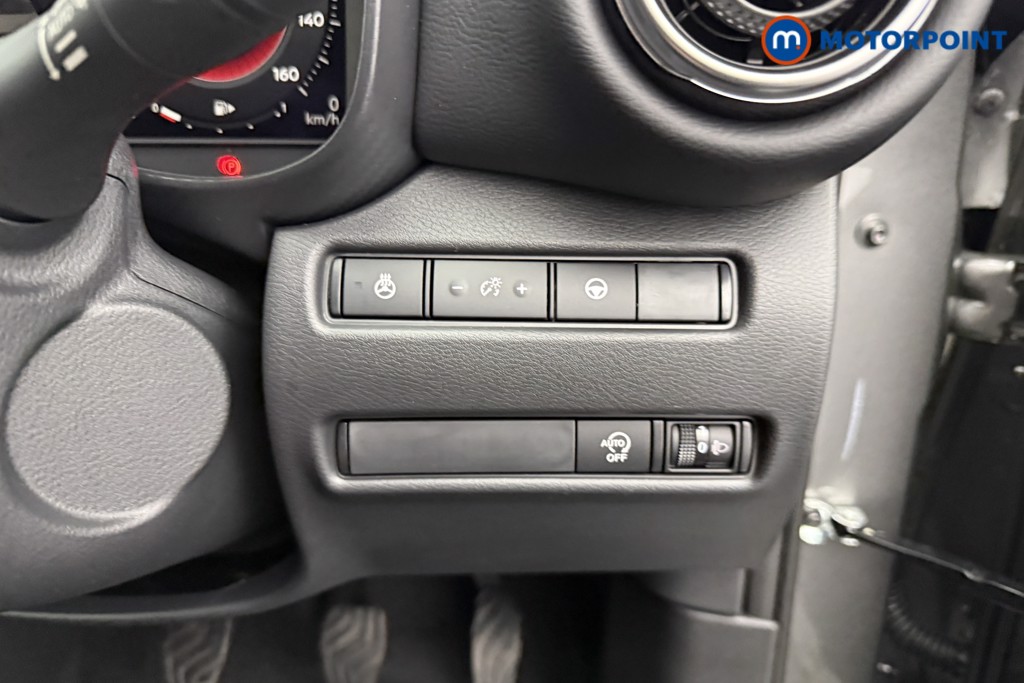Nissan Juke Tekna Manual Petrol SUV - Stock Number (1556796) - 14th supplementary image