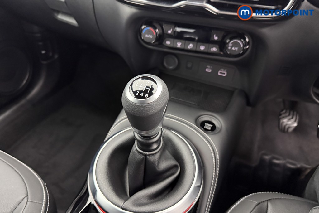Nissan Juke Tekna Manual Petrol SUV - Stock Number (1556799) - 11th supplementary image