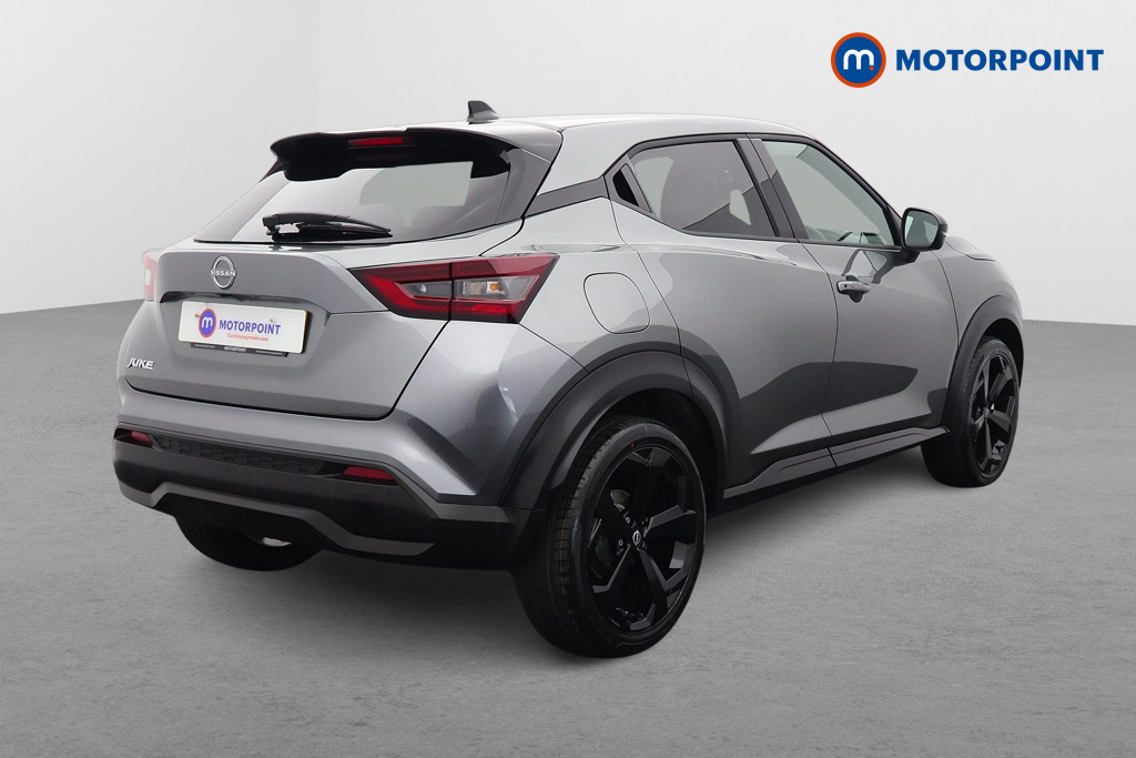 Nissan Juke Tekna Manual Petrol SUV - Stock Number (1556799) - Drivers side rear corner