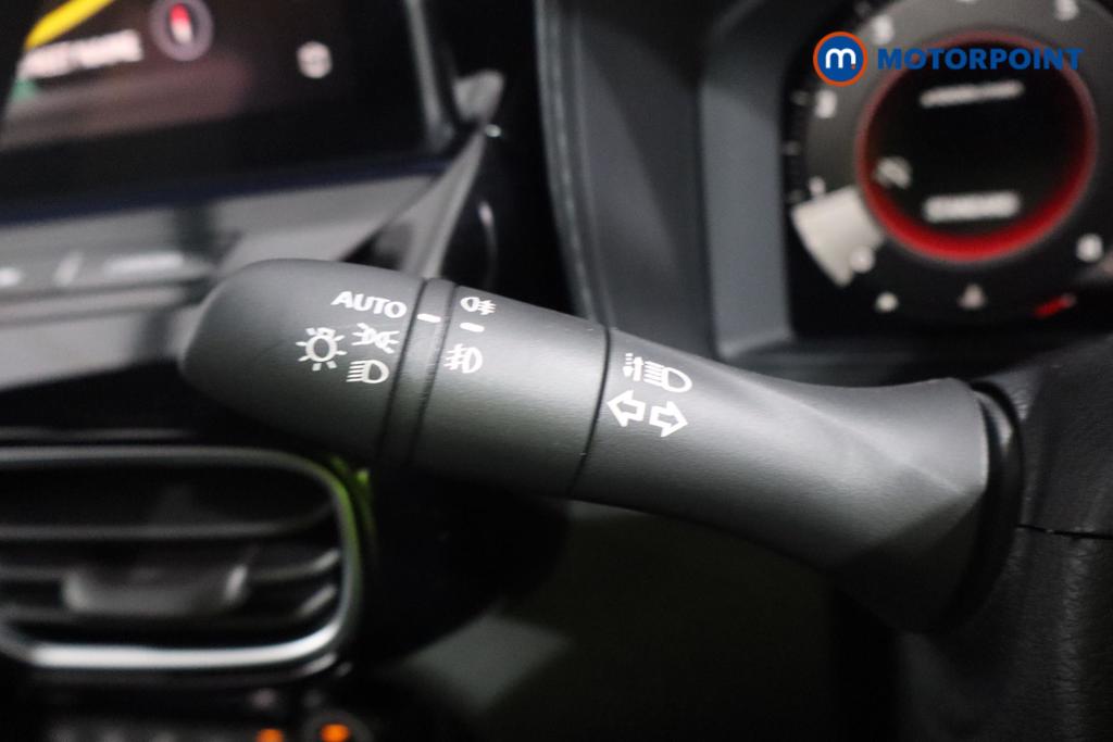 Nissan Juke Tekna Manual Petrol SUV - Stock Number (1556817) - 8th supplementary image